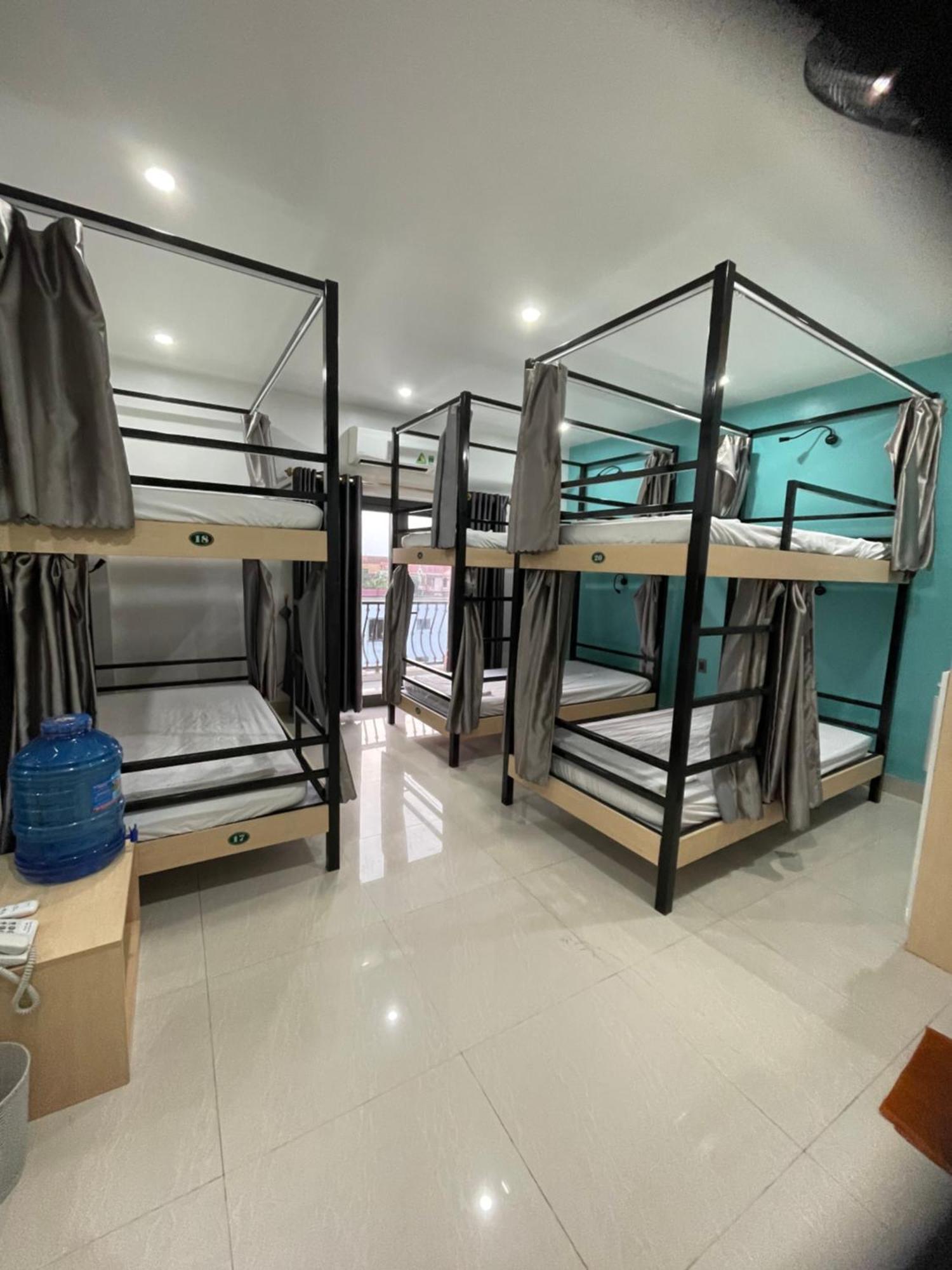 Peaceful House Hostel ドンホイ エクステリア 写真