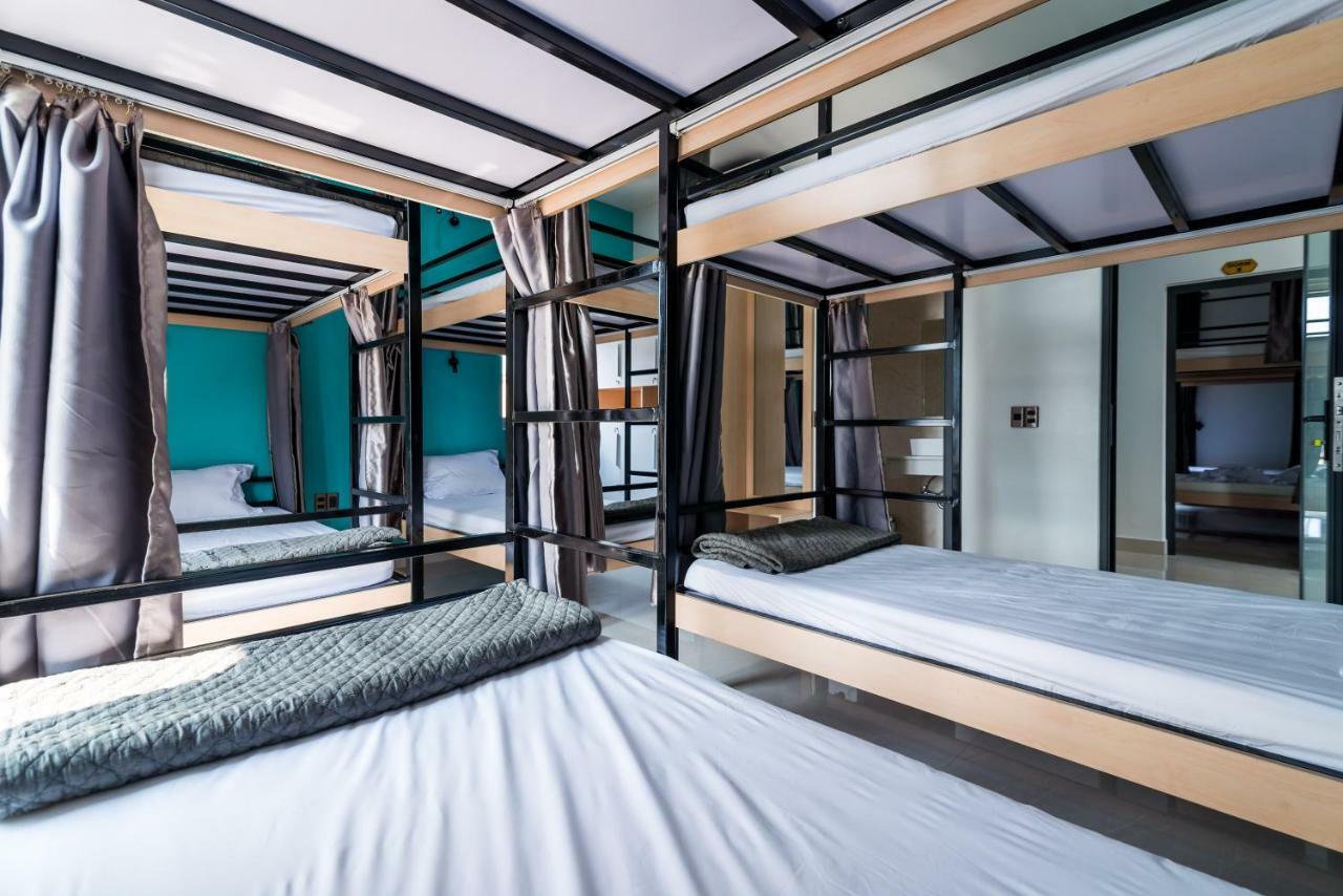 Peaceful House Hostel ドンホイ エクステリア 写真